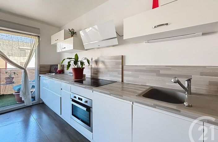 Vente appartement 4 pièces 77 m² Orly (94310) — photo 2