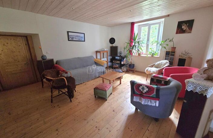 CORPS DE FERME RENOVE DE 147m² SUR TERRAIN DE 20 ARES 199000 EUROS — photo 4