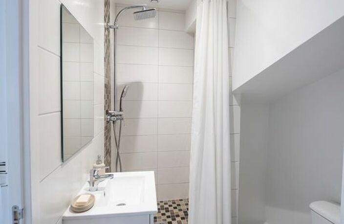 Appartement T1 Le Panier RDC — photo 4