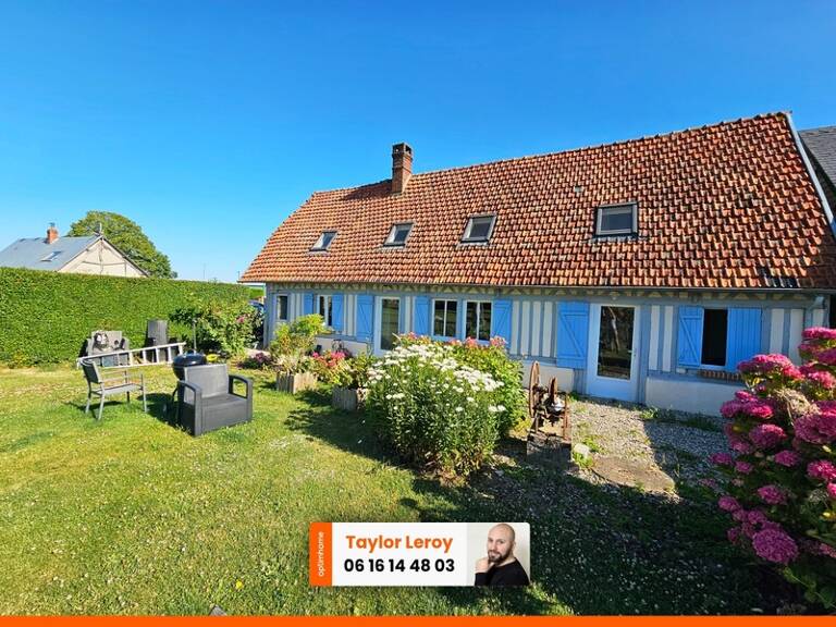   Maison familiale sur 2 700 m² de terrain   — photo 1