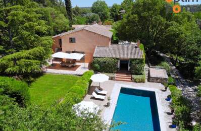 Aix-en-Provence - Superbe Mas Provençal T7 du 18ème Siècle de 275 m² entièrement rénové, sur 6000 m² de terrain, au calme et sans vis à vis — photo du bien