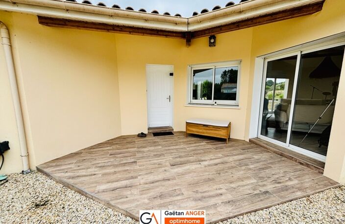 Maison de plain-pied 131m2 - piscine - garages - grand jardin — photo 2