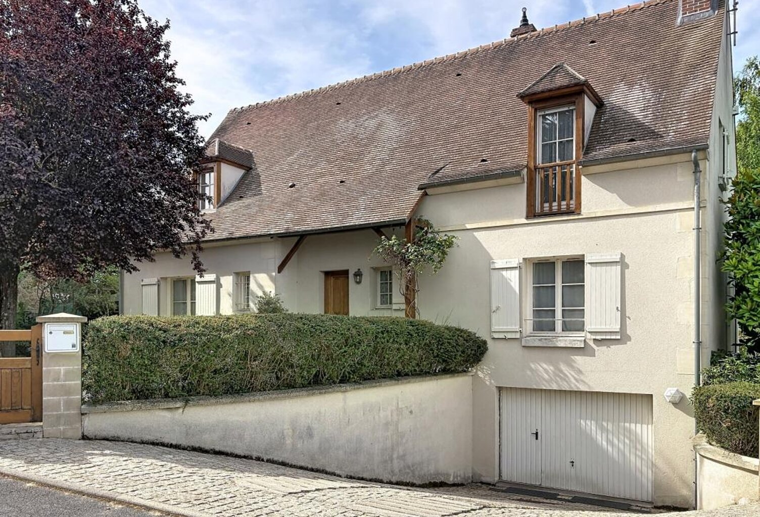 L ISLE ADAM (95) : Maison 170m² 850m² terrain 5 chambres — photo 1