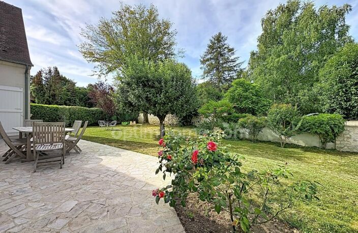 L ISLE ADAM (95) : Maison 170m² 850m² terrain 5 chambres — photo 4