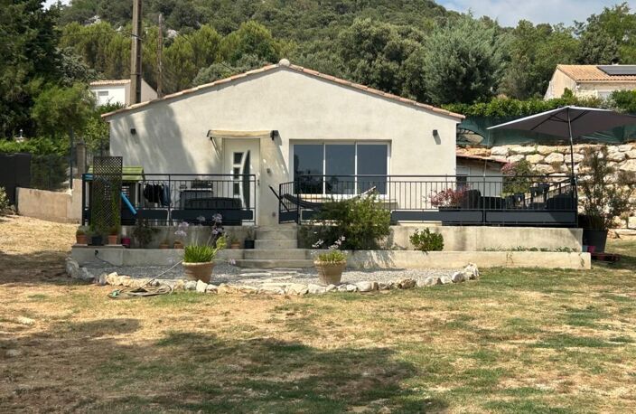  RIANS (83560) – Belle maison de plain-pied 120 m² avec T1 indépendant sur 4 000 m² de terrain piscinable — photo 2