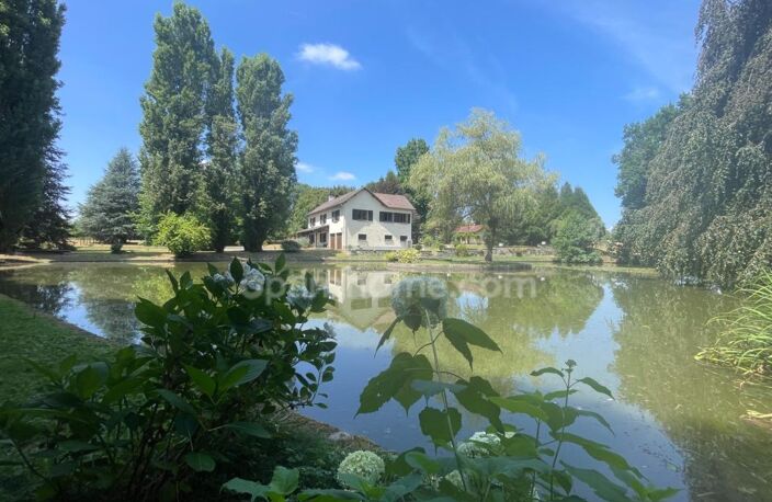 Maison individuelle 4 chambres avec bassin d'agrément et 1 hectare de terrain — photo 4