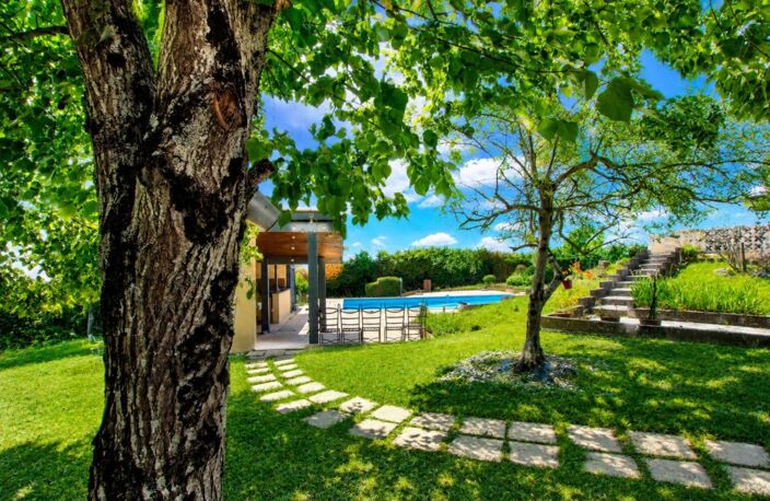 UN ÉCRIN DE TRANQUILLITÉ A CASTELNAU D'ESTRETEFONDS — photo 3
