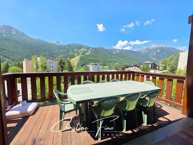 SERRE CHEVALIER CHANTEMERLE Chalet face aux pistes — photo 1