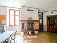 Ancien bar-restaurant avec logement – Fort potentiel au cœur de Châteaumeillant — photo 4