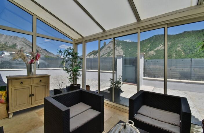 Maison à vendre 5 pièces LA MOTTE DU CAIRE (04) — photo 3
