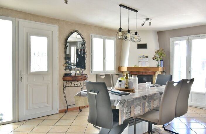 Maison à vendre 5 pièces LA MOTTE DU CAIRE (04) — photo 4