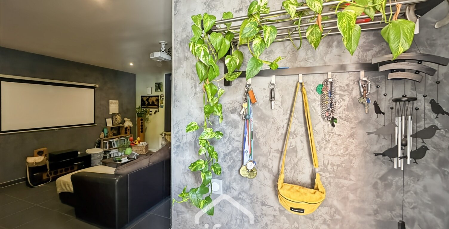 Appartement en plain-pied à vendre 4 pièces GIVORS (69) — photo 1