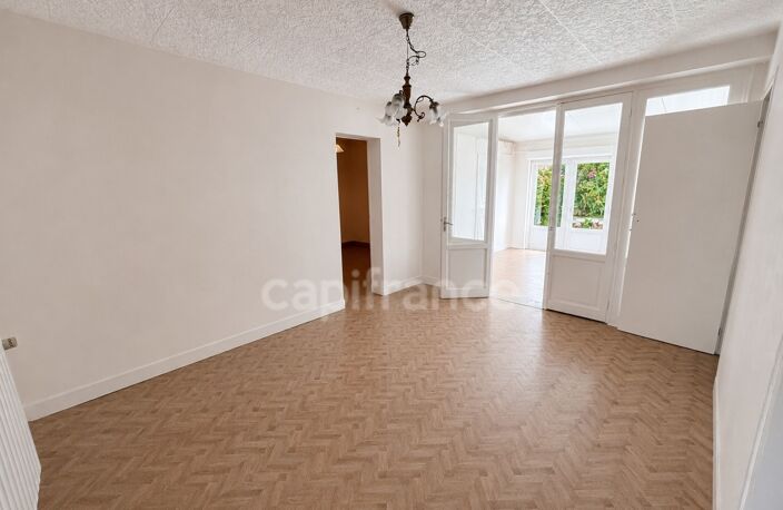 Maison 4 chambres de plain-pied avec jardin à Saintes — photo 2