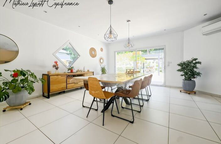 Maison contemporaine de 253 m² avec piscine, garage isolé de 100 m² et terrain de 4 728 m² – CHANCELADE- aucun travaux à prévoir — photo 4