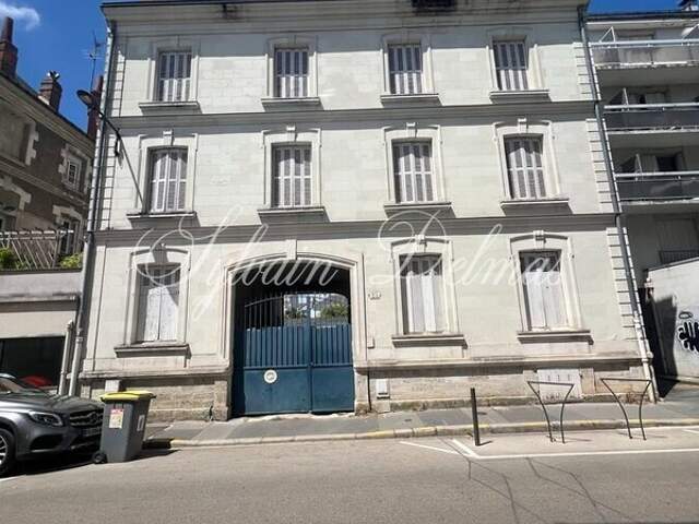 Immeuble à vendre TOURS (37) — photo du bien