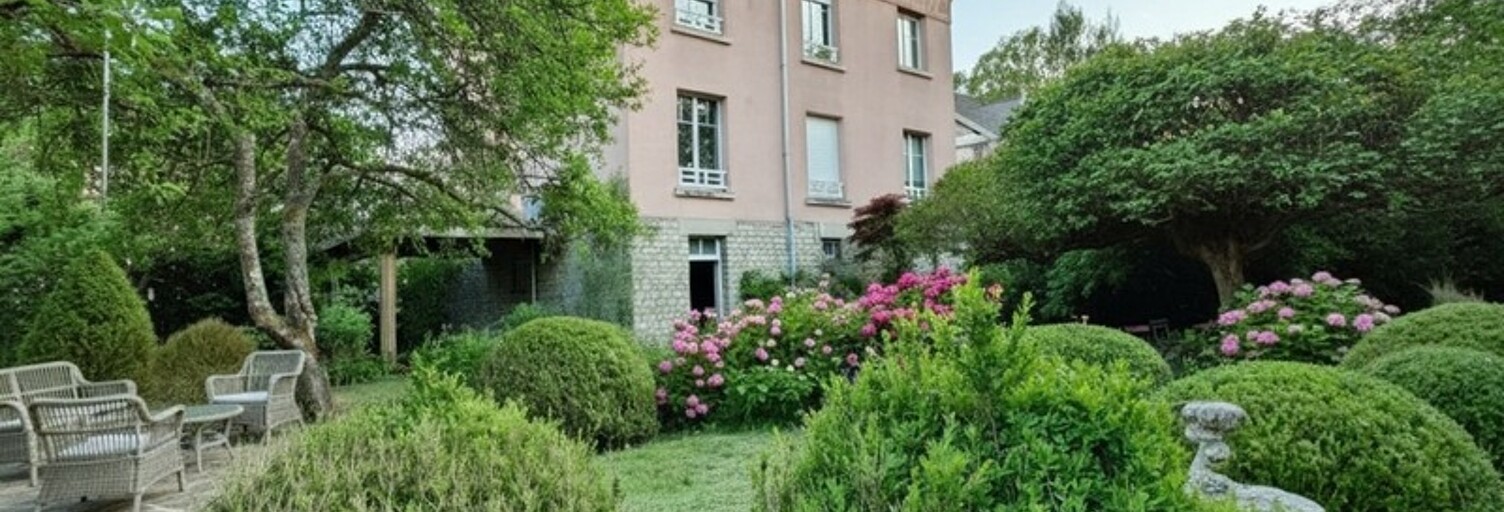 Maison 8 Pièces 200 m² à vendre à Vittel (88800)
