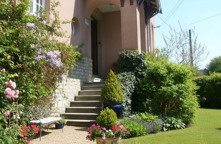 MAISON à vendre 8 pièces VITTEL (88) dont 4 appartements sur 1 095 m² de TERRAIN — photo 2