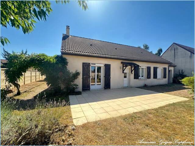Courville-Sur-Eure - Lancey - maison de plain pied, 90 m², 3 chambres, garage, terrain 492 m² — photo du bien