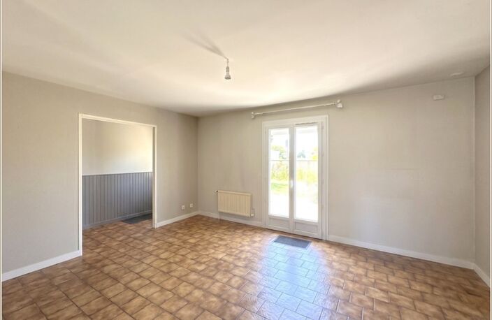 Courville-Sur-Eure - Lancey - maison de plain pied, 90 m², 3 chambres, garage, terrain 492 m² — photo 4