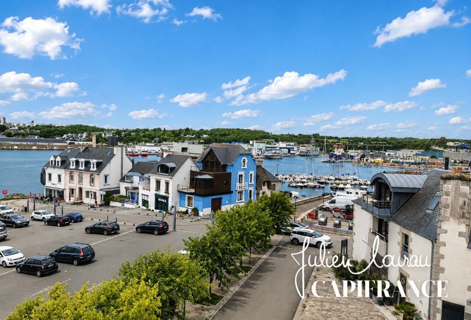 Immeuble à vendre CONCARNEAU (29) — photo 1