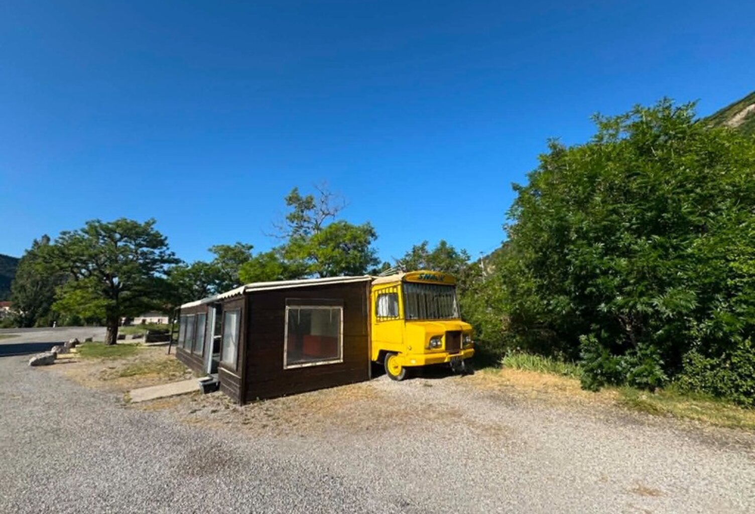 À VENDRE – Snack / Restauration rapide – Aspres-sur-Buëch (05) — photo 1