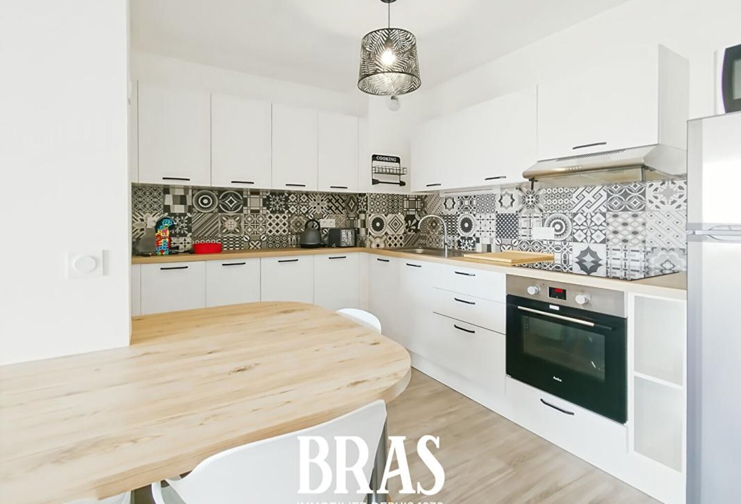 Appartement à deux pas du Centre Ville et futur CHU, T2  meublé de 50.75 m2 — photo 1