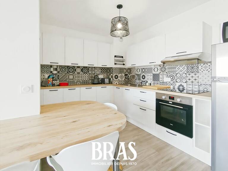 Appartement à deux pas du Centre Ville et futur CHU, T2  meublé de 50.75 m2 — photo 1