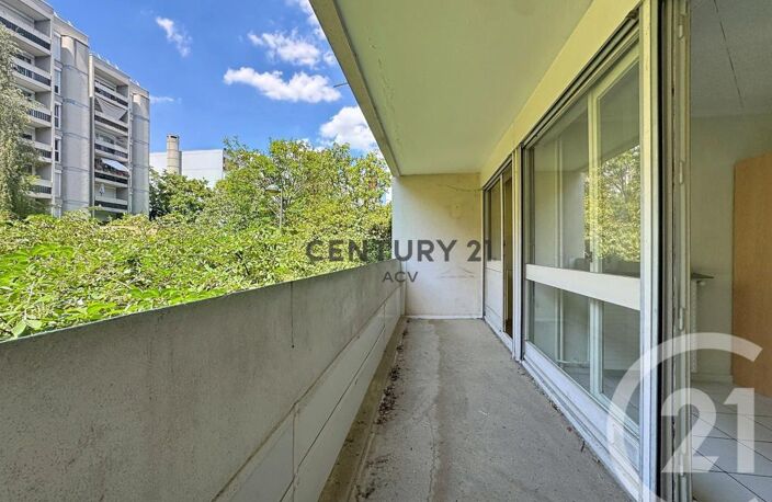 T3 — photo 3