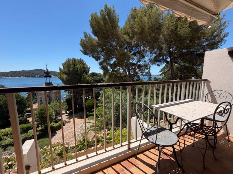 Grand studio avec superbe vue sur la baie de Tamaris et la Méditerranée — photo 1