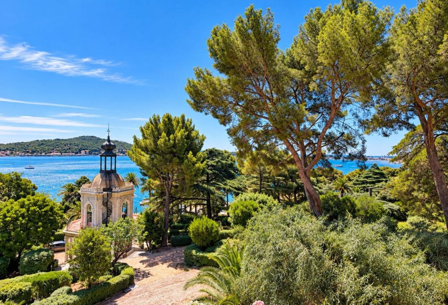 Grand studio avec superbe vue sur la baie de Tamaris et la Méditerranée — photo 1