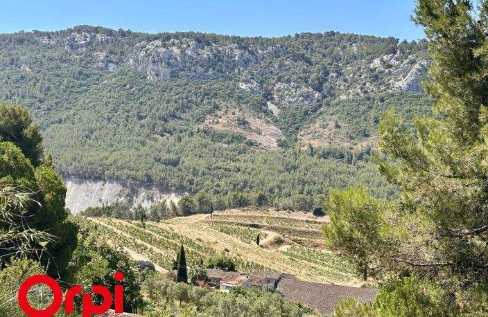 Sur les hauteurs du Beausset, maison à vendre de 140 m² sur un terrain de 3600 m² avec vue imprenable — photo 3