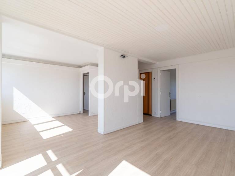 Appartement À Vendre — photo 1