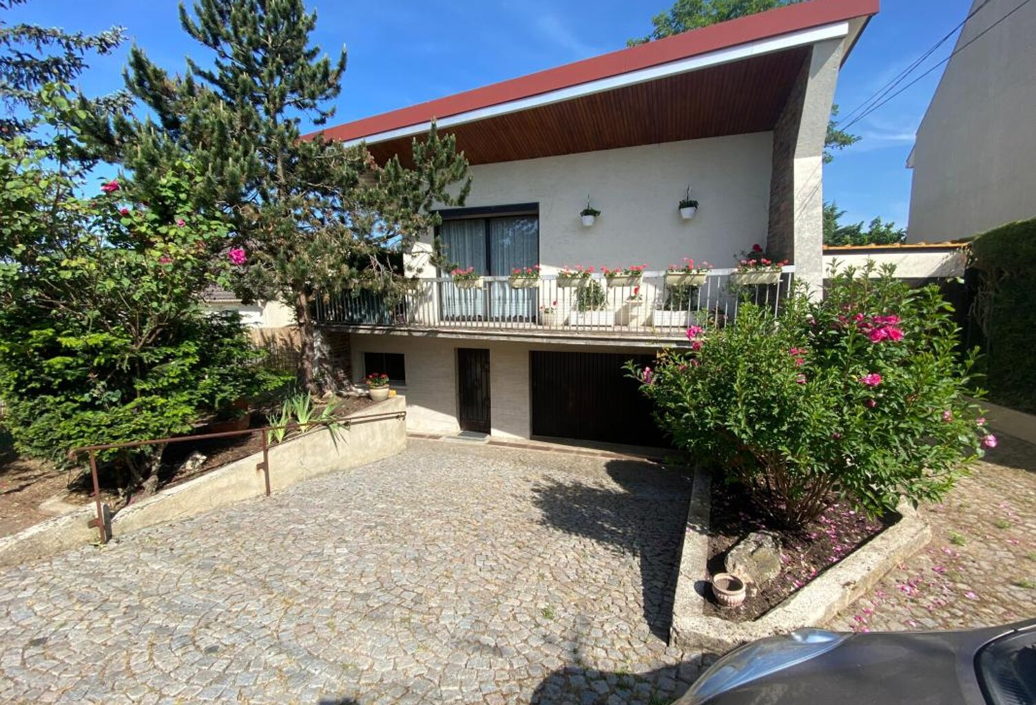 Maison Mery Sur Oise 7 pièce(s) 154 m2 — photo 1