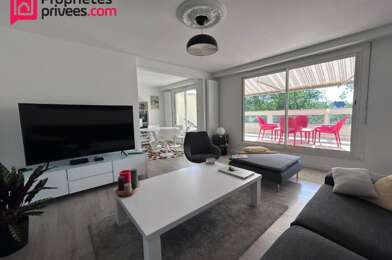 Appartement 3 pièces 275600 €