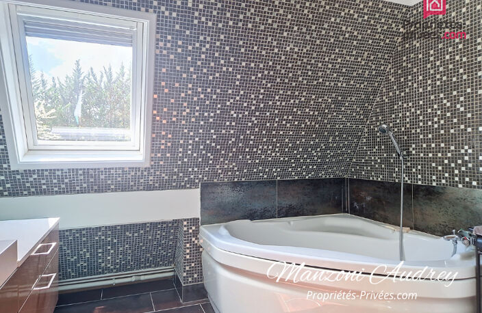 Maison 10300 Grange L'évêque 7 pièce(s) 220 m2 (250m² au sol) — photo 5