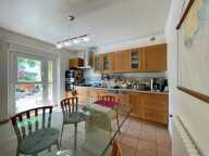 Loctudy Centre-ville, maison familiale 190 m2 avec appartement T2 attenant — photo 4