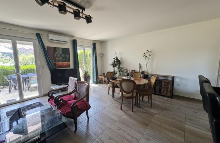 Exclusivité. Maison Saint Sulpice et Cameyrac 4 pièce(s) 99 m2 — photo 2