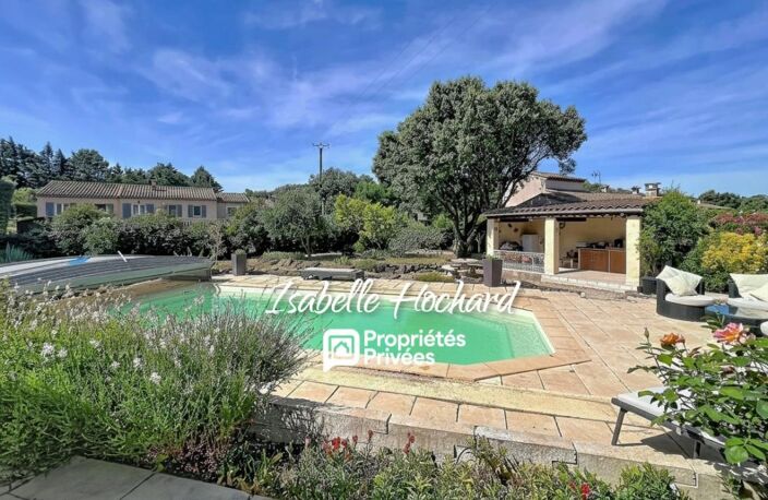 Villa familiale de plain-pied avec piscine et prestations de qualité ? Sainte-Anastasie-sur-Issole — photo 4