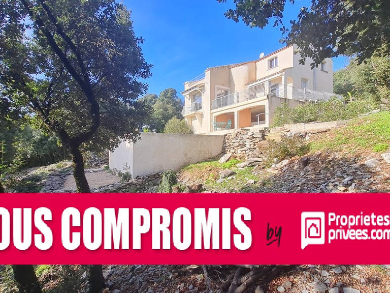 Magnifique villa avec vue panoramique sur 2746m² de terrain — photo 1