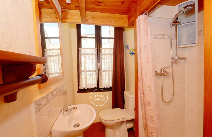 Jolie maison de village au calme dans le centre historique — photo 3