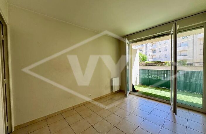 Vente appartement 3 pièces 65 m² Combs-la-Ville (77380) — photo 5