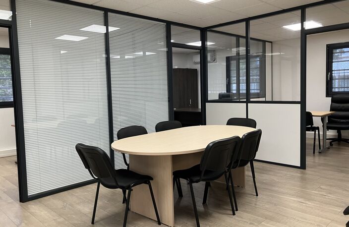 Bureau — photo 4