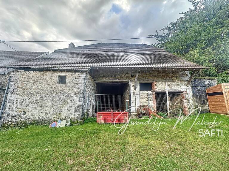 MAISON DE VILLAGE A RENOVER — photo 1
