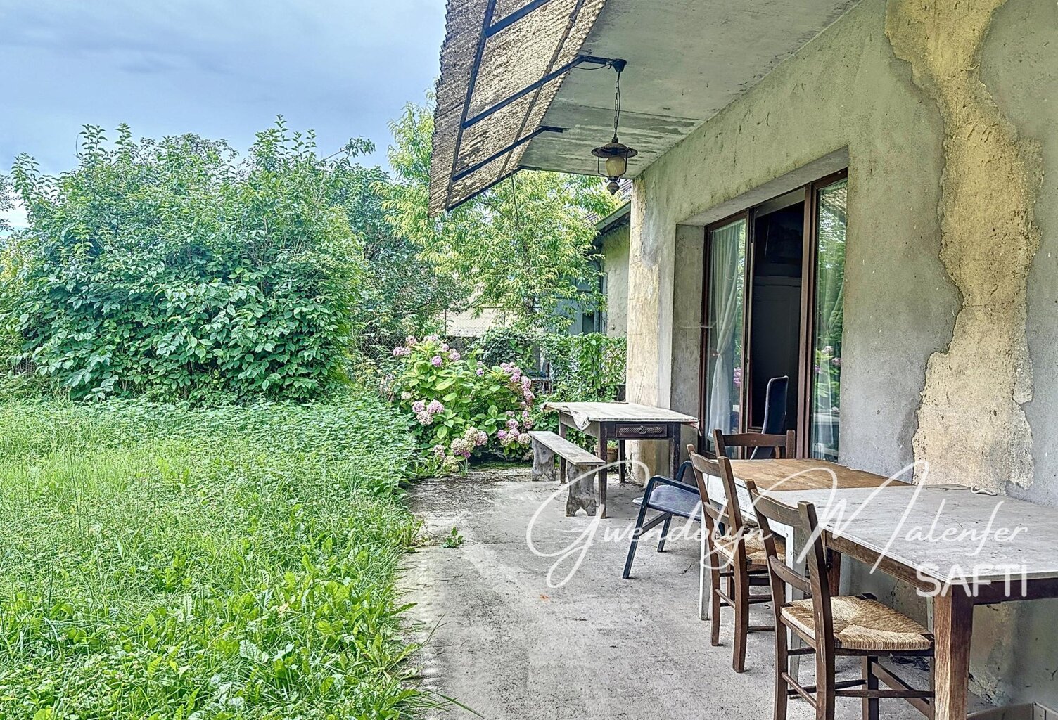Maison de caractère du XVIIIe siècle  Plus de 160 m² avec un fort potentiel — photo 1