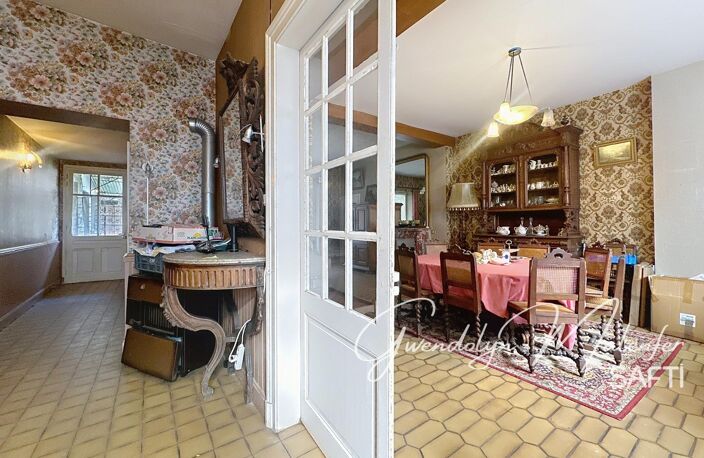 Maison de caractère du XVIIIe siècle  Plus de 160 m² avec un fort potentiel — photo 2