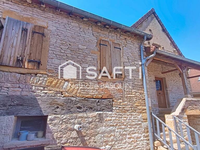 Côte Chalonnaise jolie maison de village en pierre avec extérieur — photo 1