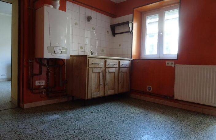 Maison de village en pierre — photo 3