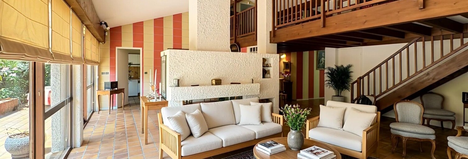 Maison 7 Pièces 183 m² à vendre à Mérignac (33700)