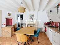 269 m² habitables, 6 chambres, piscine et jardin clos — photo 4