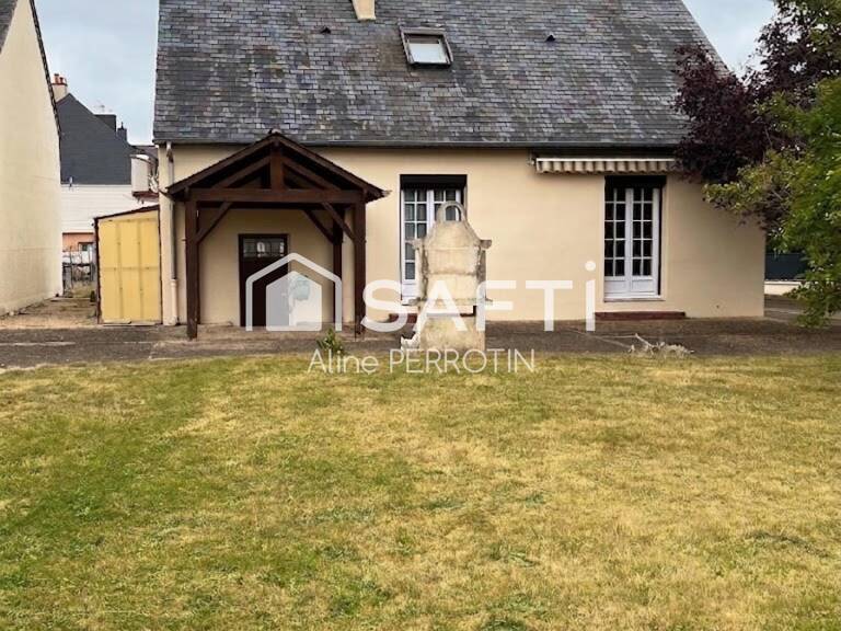 Maison familiale avec jardin et garage — photo 1